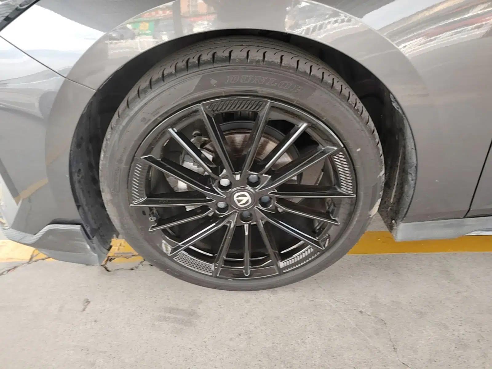 CHANGAN UNI-V 2024 1.5T Prestige Sport Edition — миниатюра 10