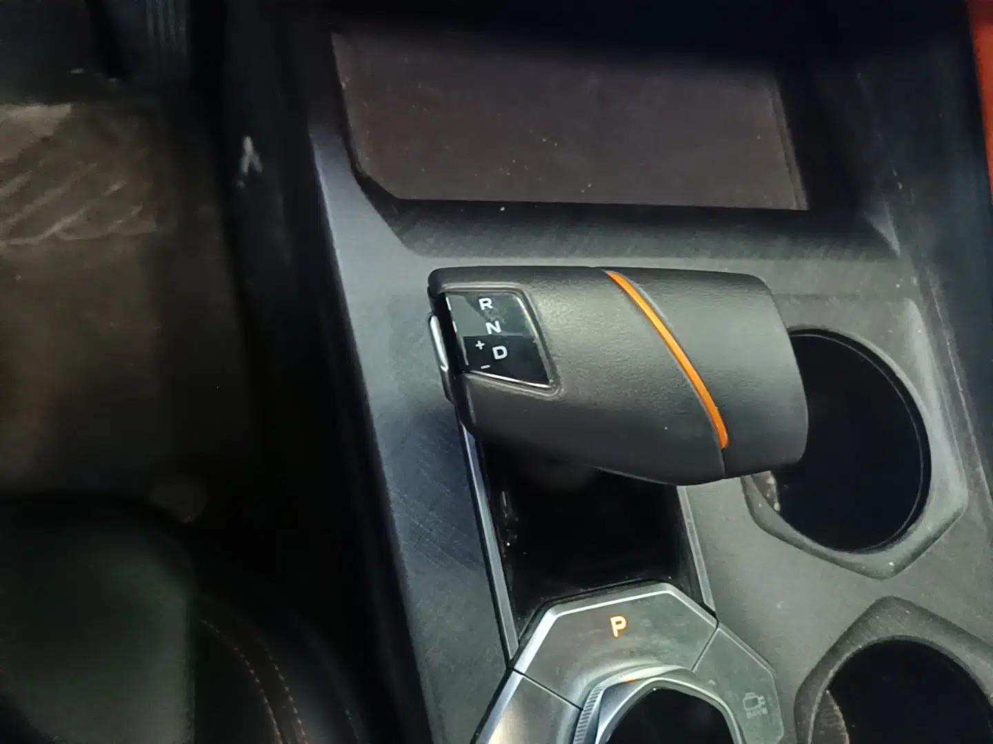CHANGAN UNI-V 2022 1.5T Prestige Version — миниатюра 21