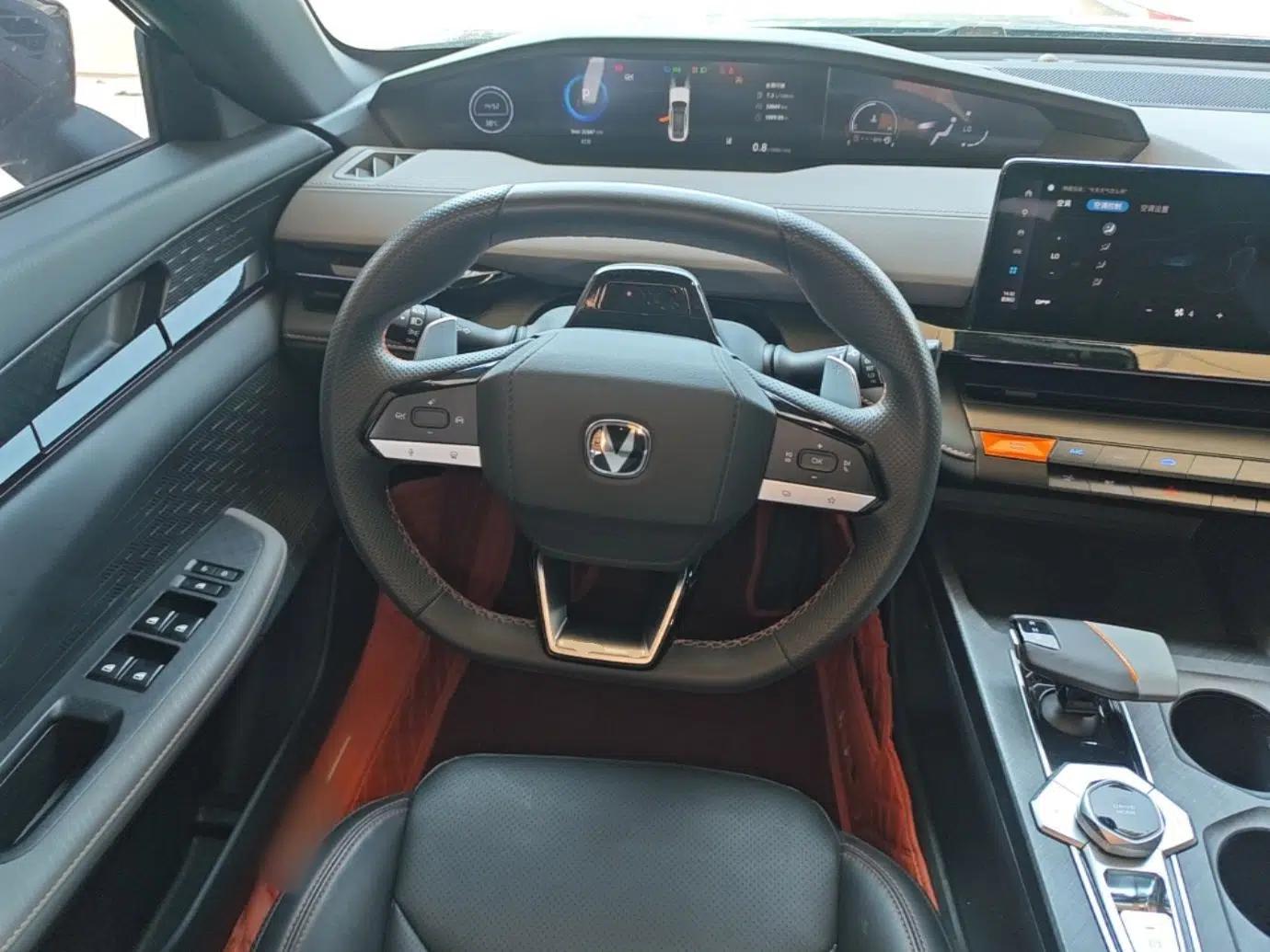 CHANGAN UNI-V 2022 1.5T Prestige Version — миниатюра 18