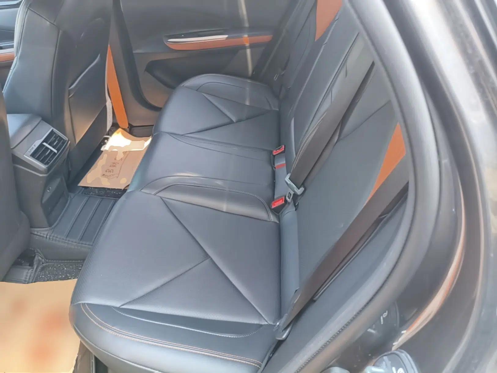 CHANGAN UNI-V 2022 1.5T Prestige Version — миниатюра 25