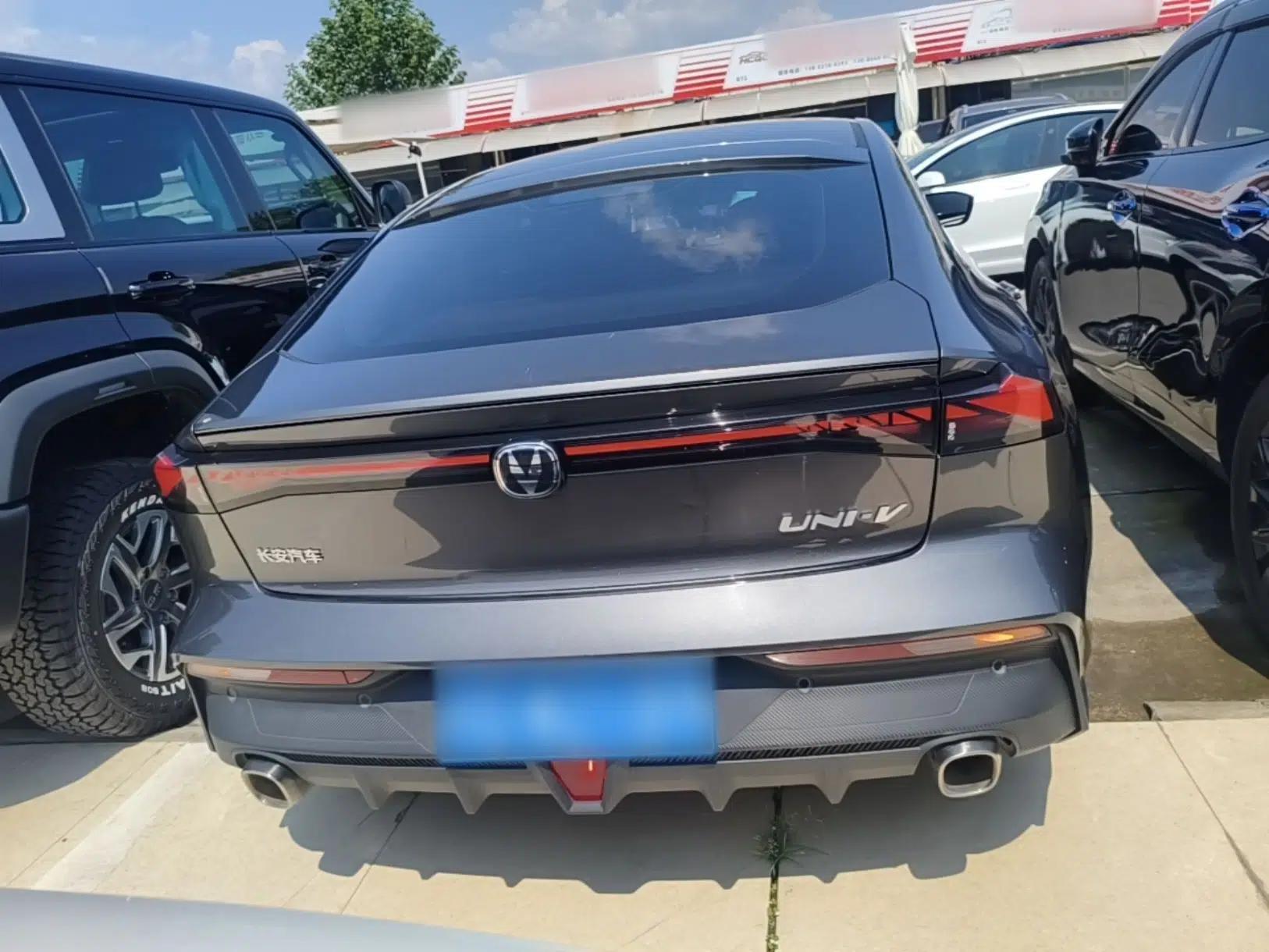CHANGAN UNI-V 2022 1.5T Prestige Version — миниатюра 5