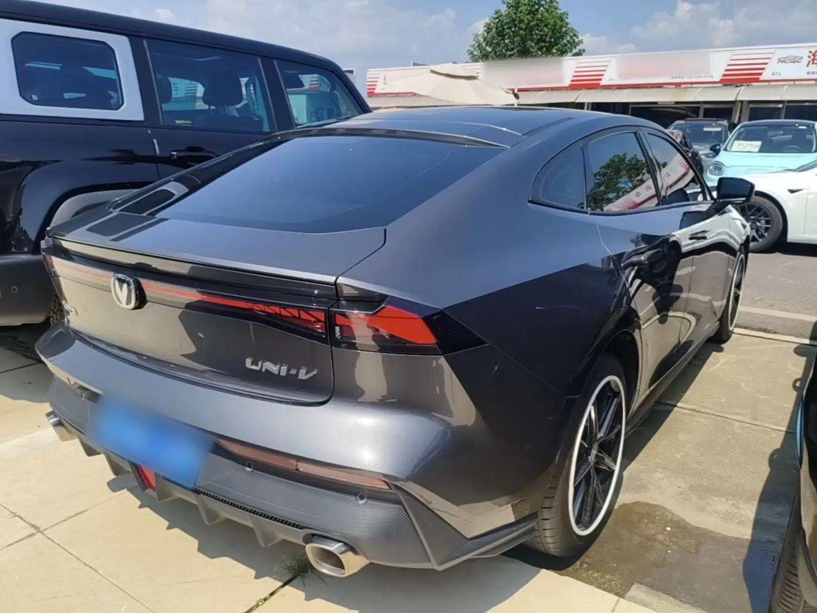 CHANGAN UNI-V 2022 1.5T Prestige Version — миниатюра 6