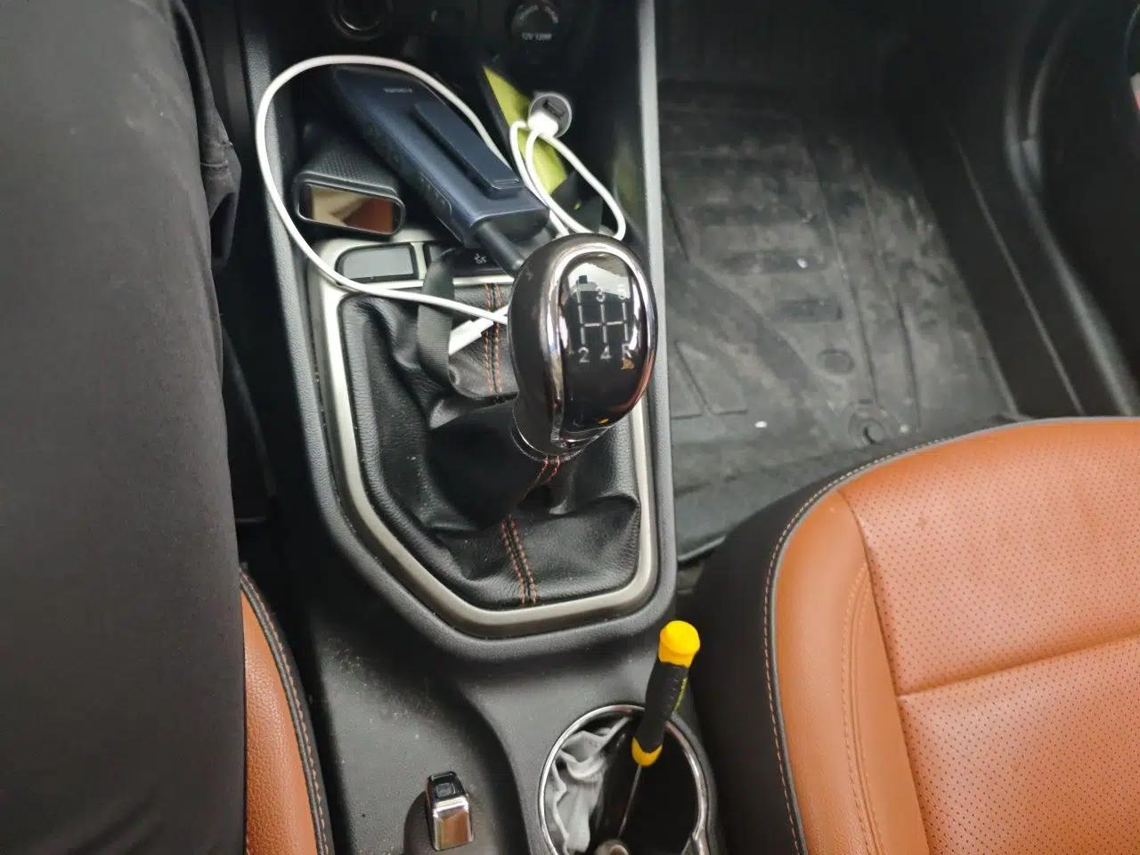 CHANGAN Eado 2016 1.6L GDI Manual Cool Edition — миниатюра 14