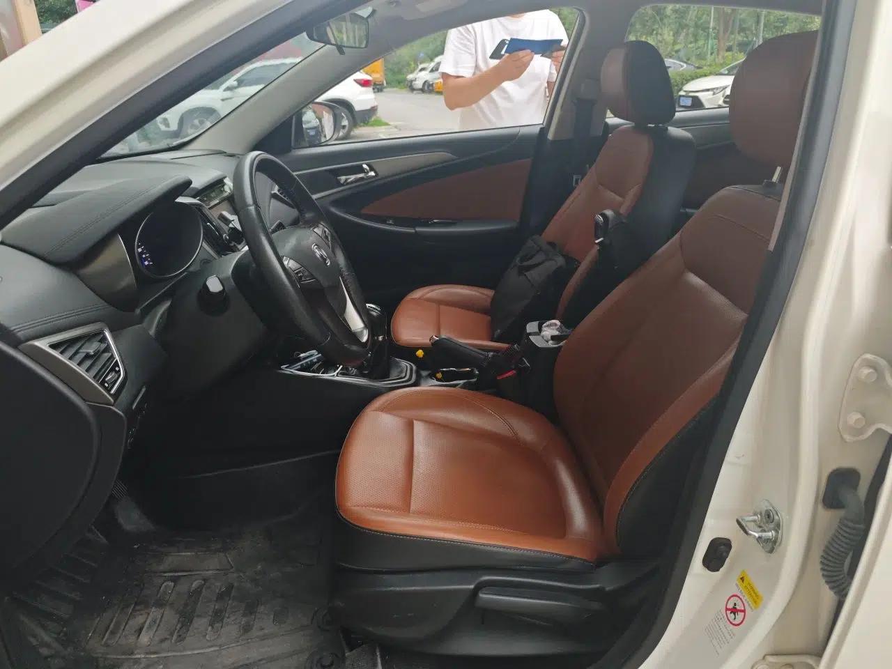 CHANGAN Eado 2016 1.6L GDI Manual Cool Edition — миниатюра 15