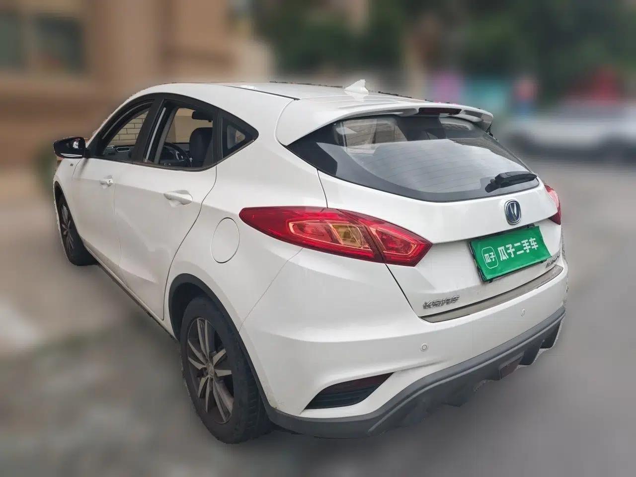 CHANGAN Eado 2016 1.6L GDI Manual Cool Edition — миниатюра 4