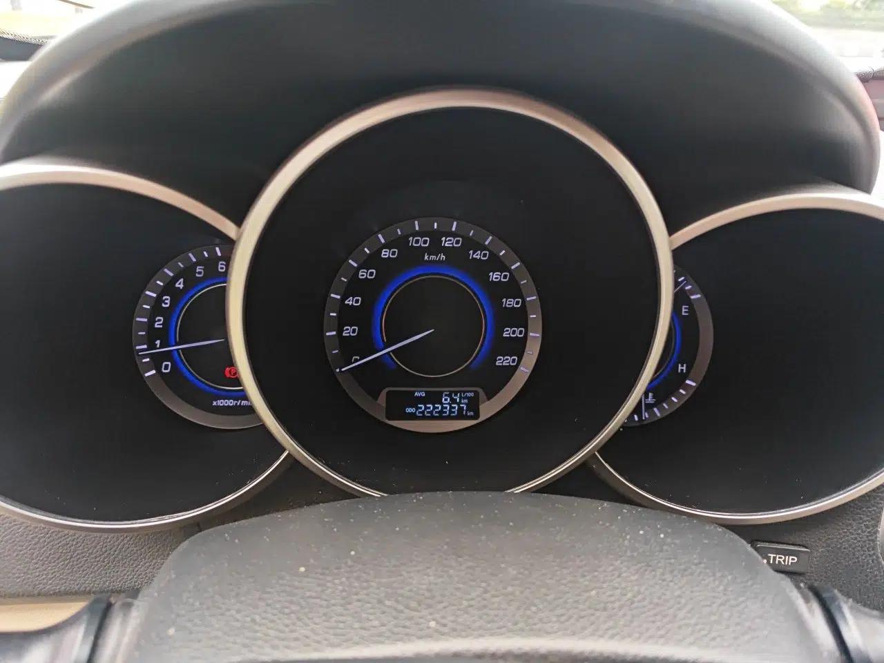 CHANGAN Eado 2014 1.6L Manual Elite Version — миниатюра 11