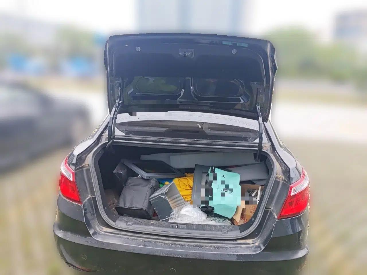 CHANGAN Eado 2014 1.6L Manual Elite Version — миниатюра 19
