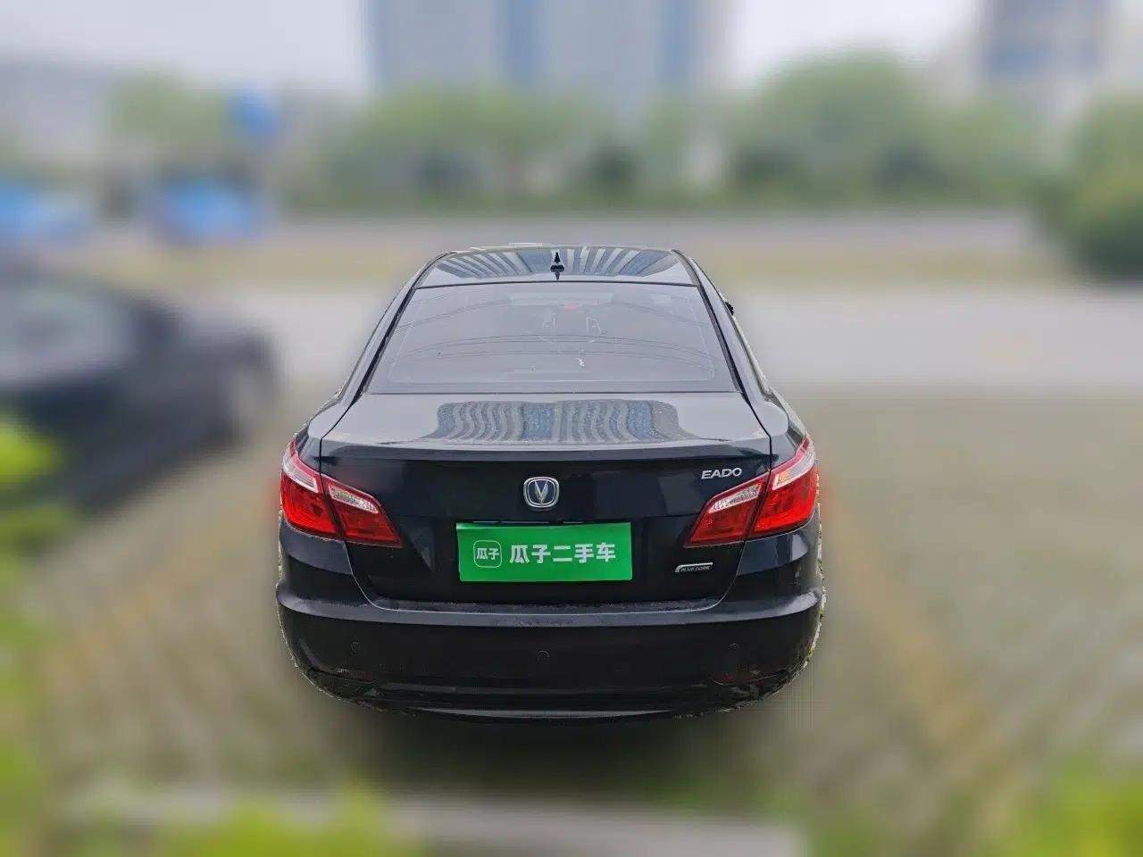 CHANGAN Eado 2014 1.6L Manual Elite Version — миниатюра 5