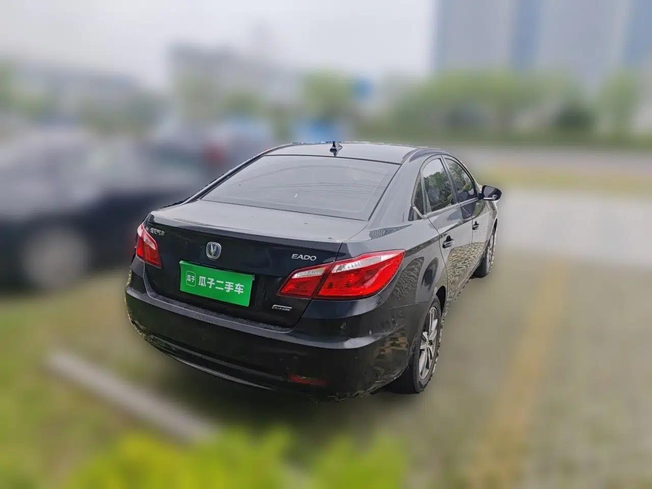 CHANGAN Eado 2014 1.6L Manual Elite Version — миниатюра 6