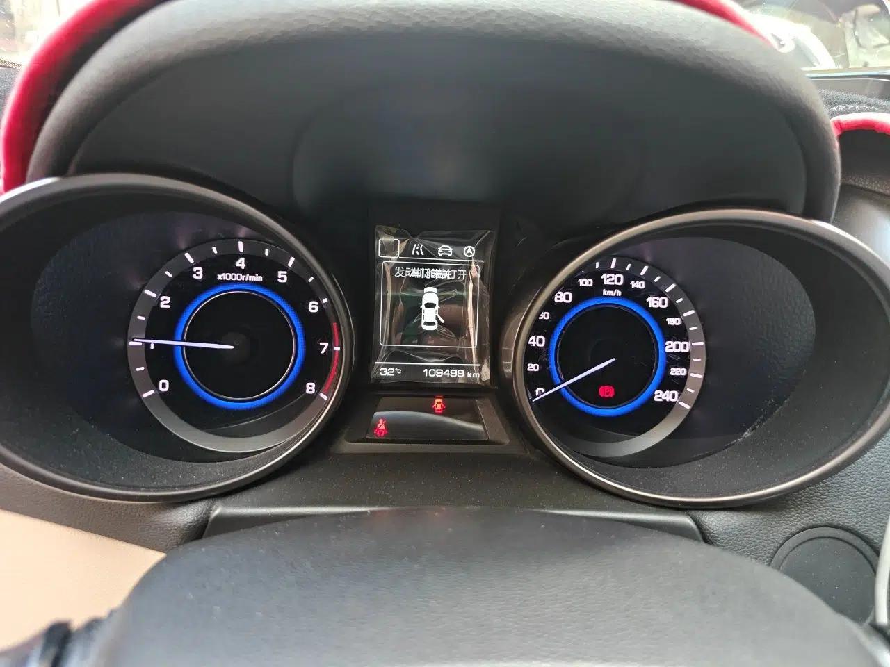 CHANGAN Eado 2016 1.6L Manual Fashion Edition — миниатюра 11