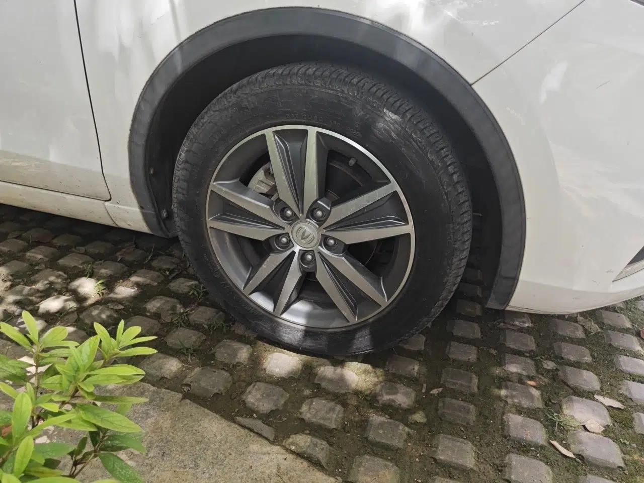 CHANGAN Eado 2016 1.6L Automatic Junku Model — миниатюра 8