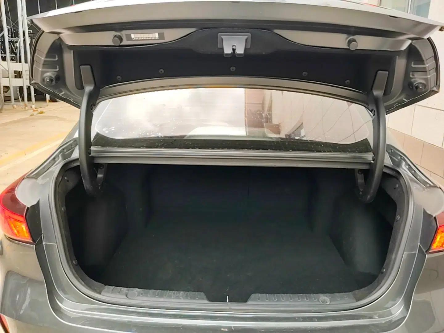 CHANGAN Eado 2021 PLUS Blue Whale NE 1.4T GDI DCT Prestige Model — миниатюра 22