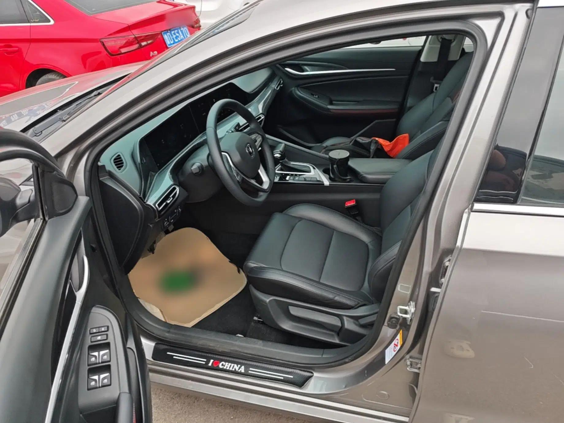 CHANGAN Eado 2020 PLUS Blue Whale NE 1.4T GDI DCT Prestige Model — миниатюра 17