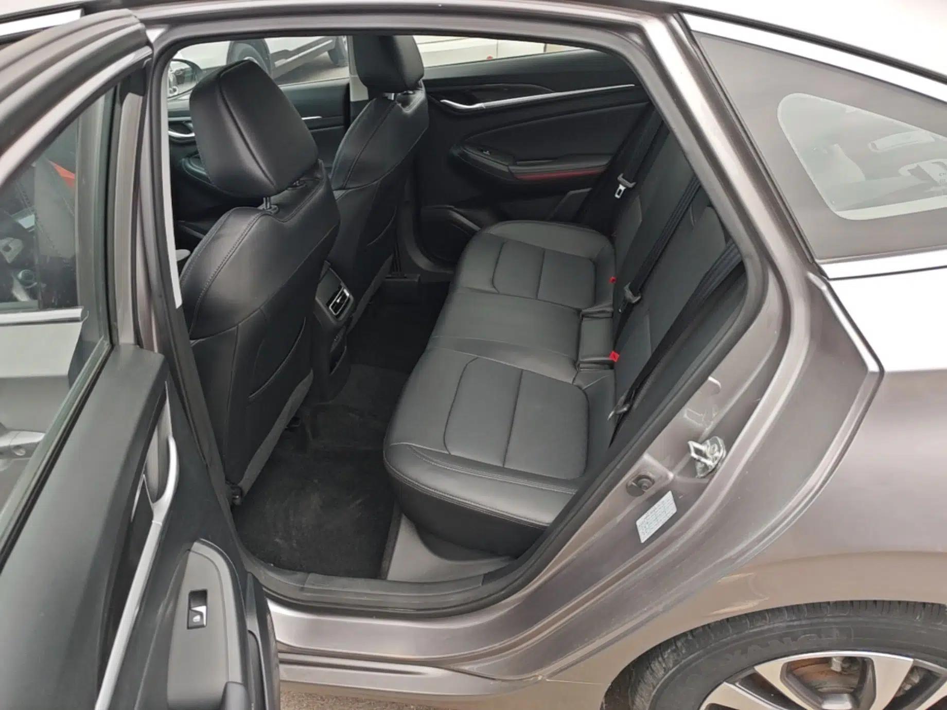 CHANGAN Eado 2020 PLUS Blue Whale NE 1.4T GDI DCT Prestige Model — миниатюра 20