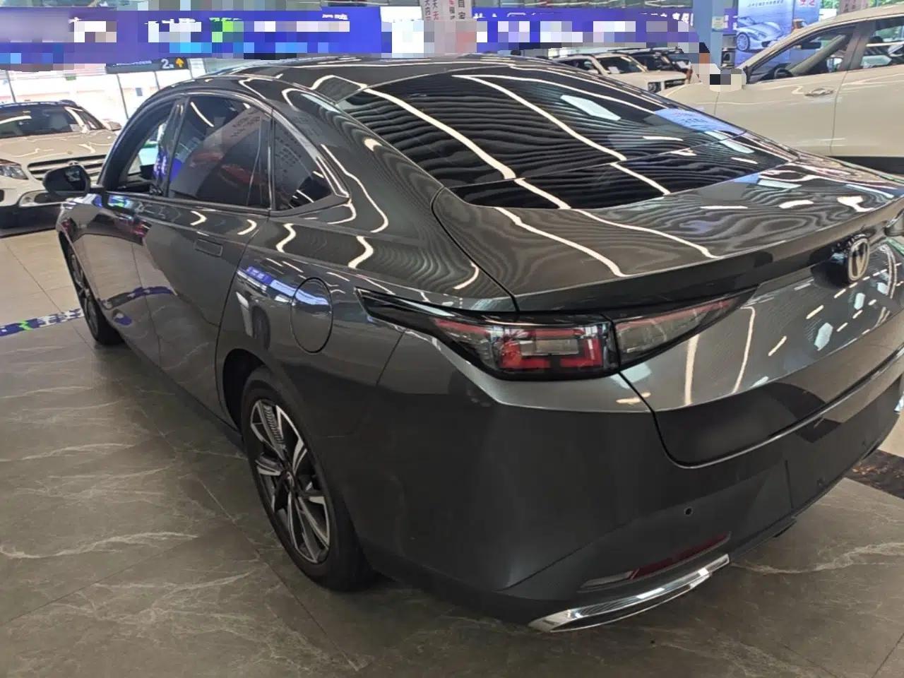 CHANGAN Eado 2024 1.5T GDI Automatic Prestige Edition — миниатюра 4