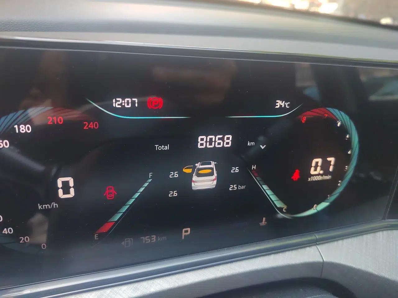 CHANGAN Eado 2023 Changan Edition PLUS Blue Whale NE 1.4T GDI DCT Prestige Version — миниатюра 12
