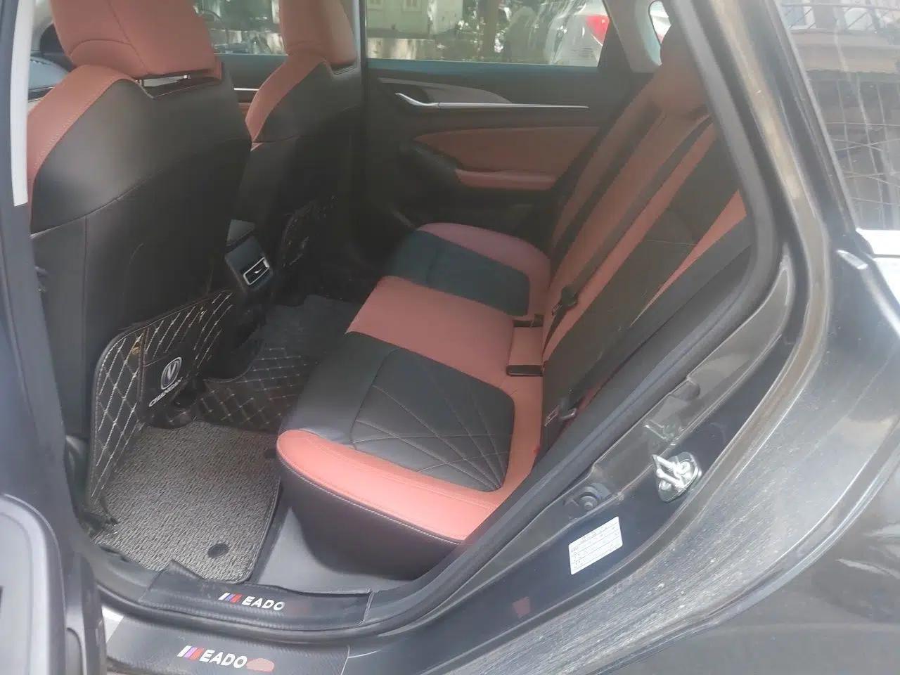 CHANGAN Eado 2023 Changan Edition PLUS Blue Whale NE 1.4T GDI DCT Prestige Version — миниатюра 17