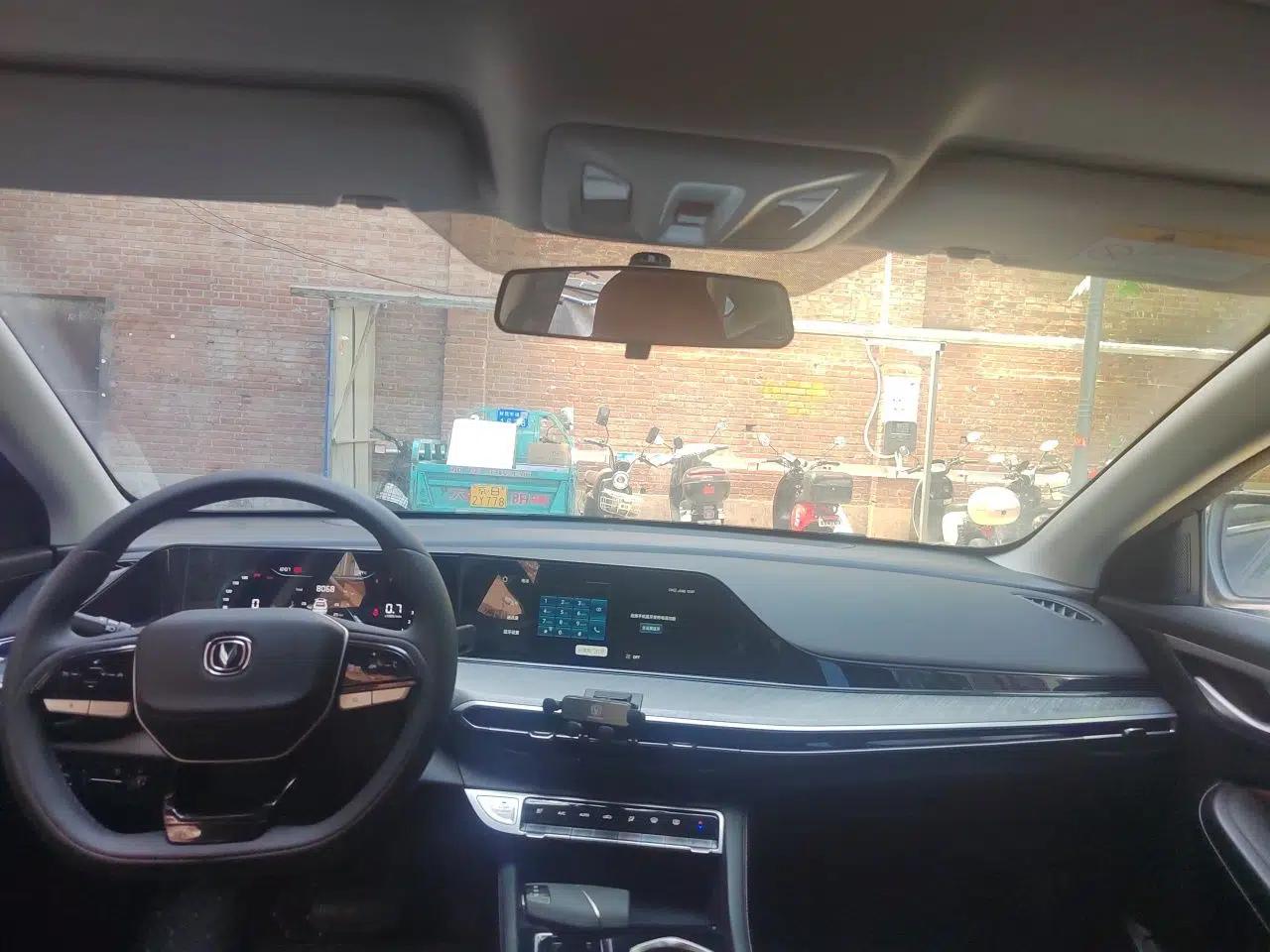 CHANGAN Eado 2023 Changan Edition PLUS Blue Whale NE 1.4T GDI DCT Prestige Version — миниатюра 9