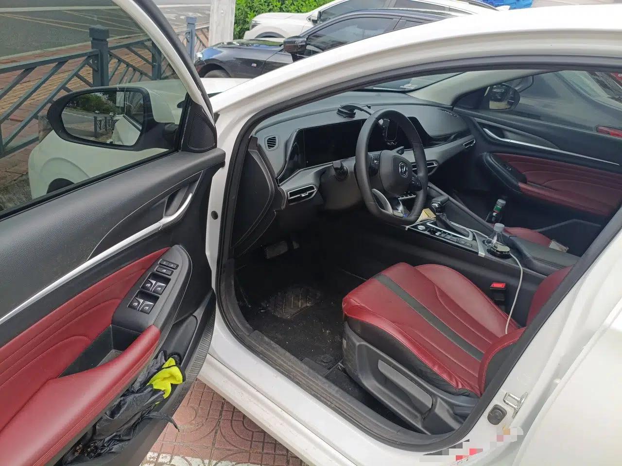 CHANGAN Eado 2021 PLUS Blue Whale NE 1.4T GDI DCT Prestige Model — миниатюра 16