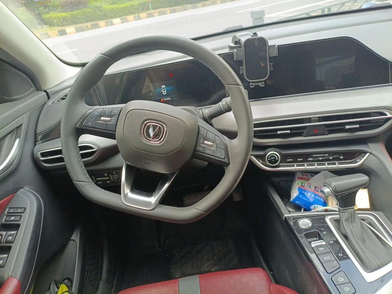 CHANGAN Eado 2021 PLUS Blue Whale NE 1.4T GDI DCT Prestige Model — миниатюра 10