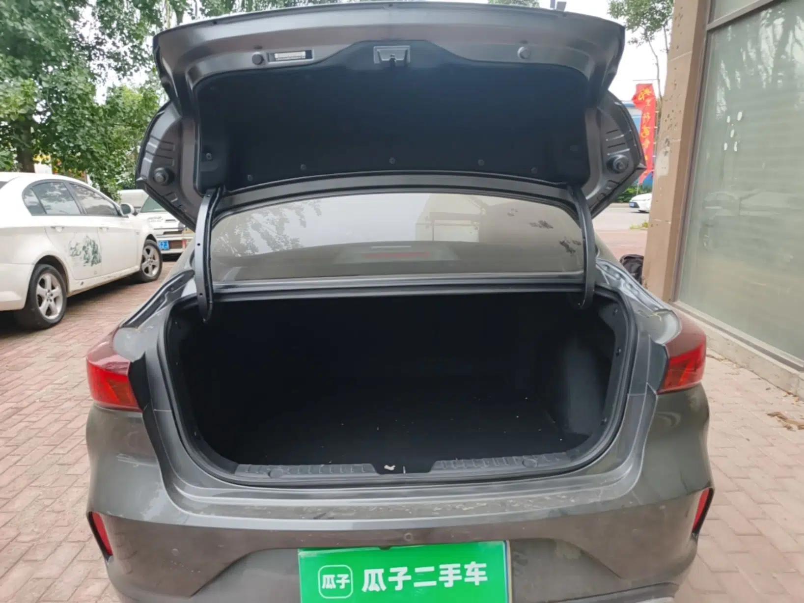 CHANGAN Eado 2022 PLUS 1.6L GDI Manual Luxury Model — миниатюра 22