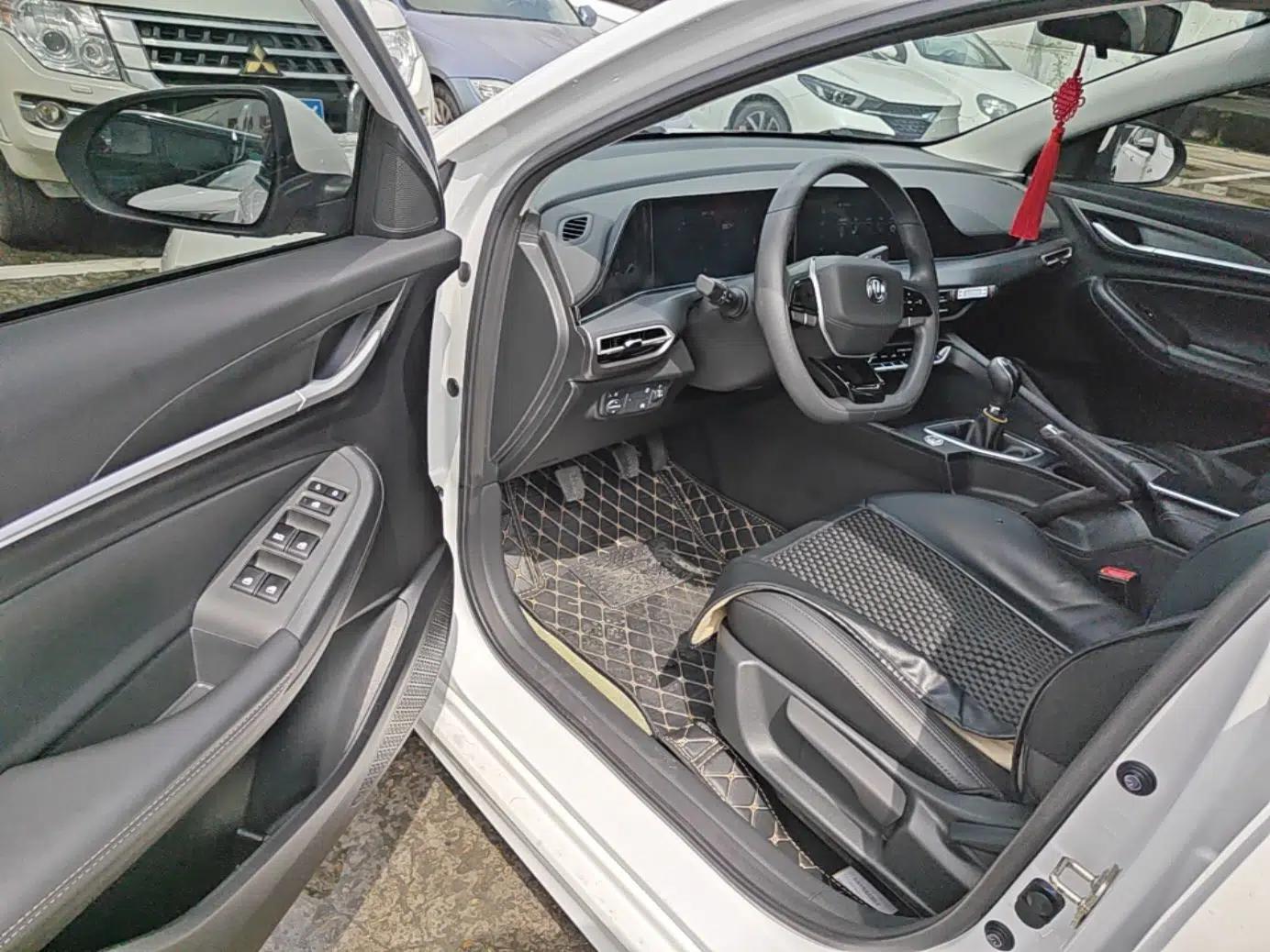 CHANGAN Eado 2022 PLUS 1.6L GDI Manual Elite Model — миниатюра 23