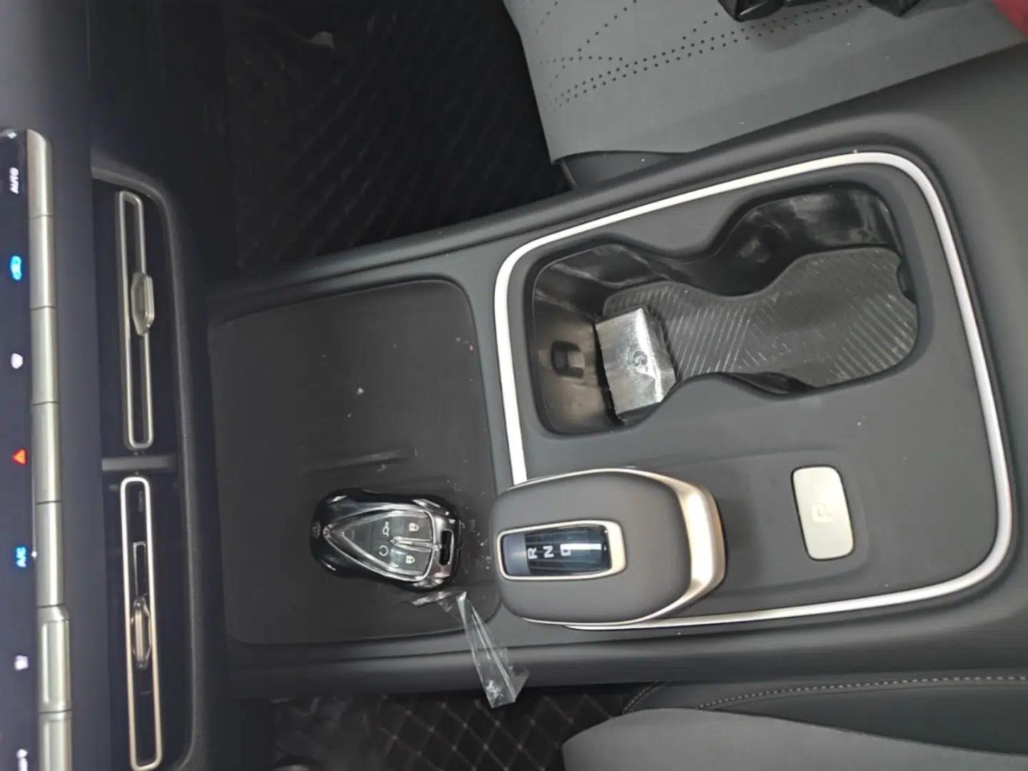 CHANGAN Eado 2026 Model, Fourth Generation, 1.5T 500Bar Enjoyment Edition — миниатюра 16