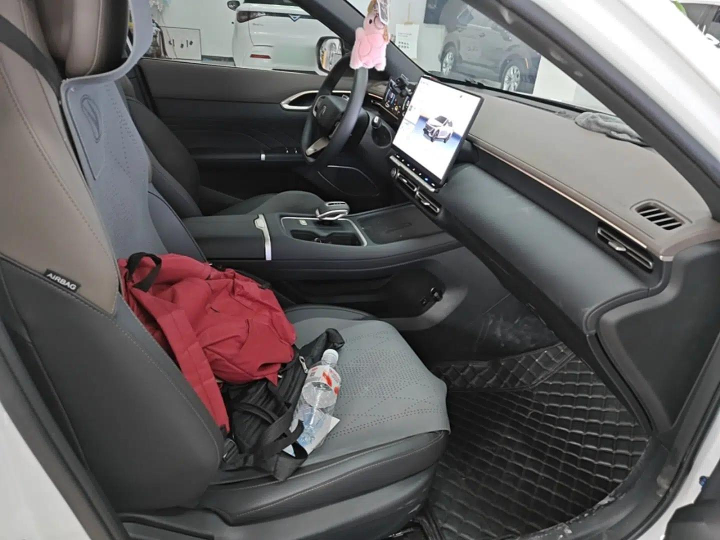 CHANGAN Eado 2026 Model, Fourth Generation, 1.5T 500Bar Enjoyment Edition — миниатюра 19
