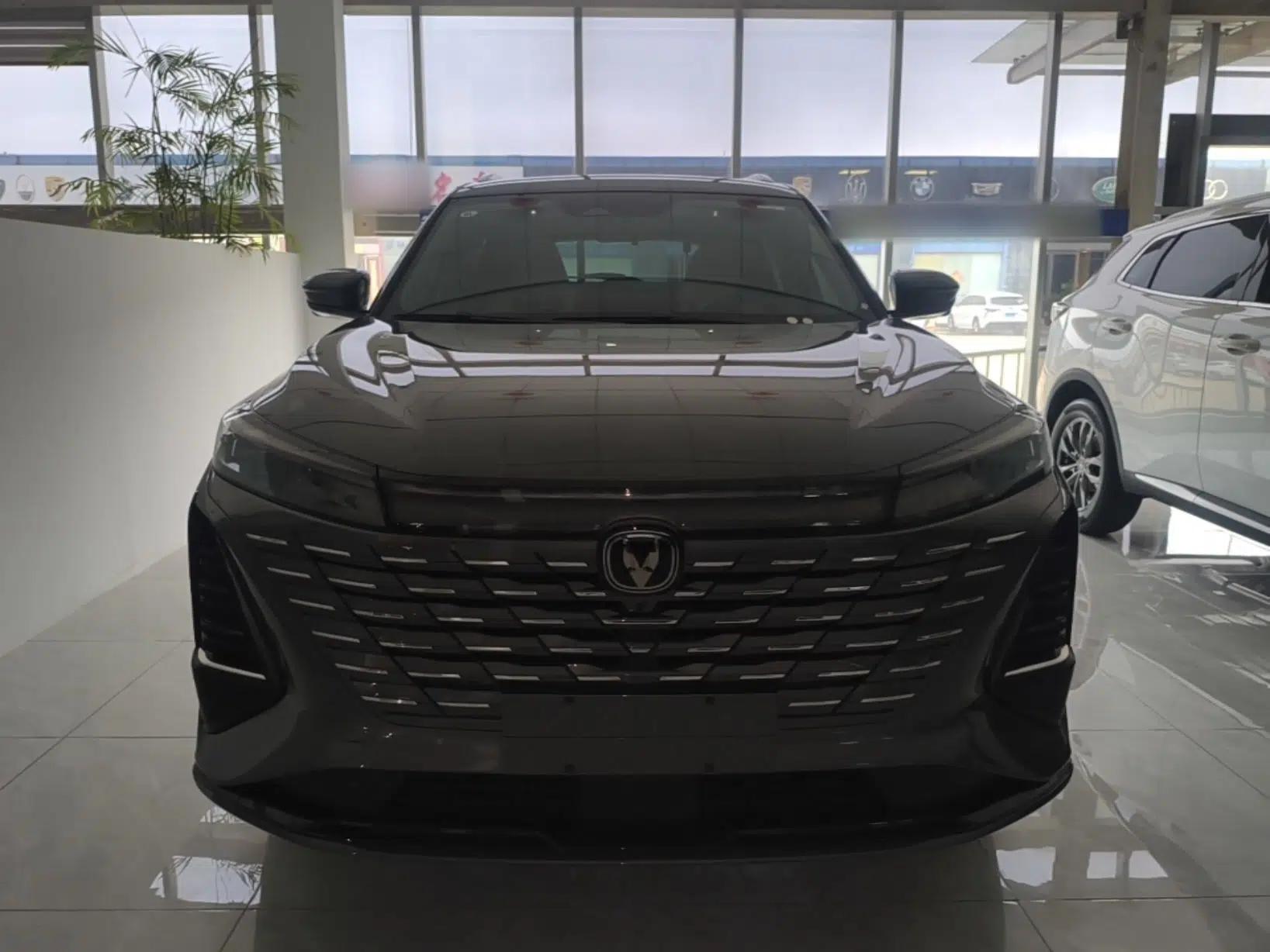 CHANGAN CS75 PLUS 2026 Model, Smart Champion Edition 1.5T New Blue Whale Smart Navigation Version — миниатюра 2
