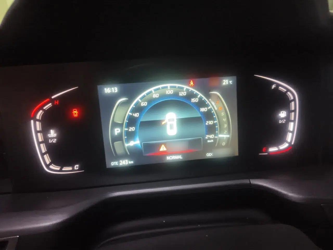 CHANGAN CS75 PLUS 2021 1.5T Automatic Pioneer Model — миниатюра 10