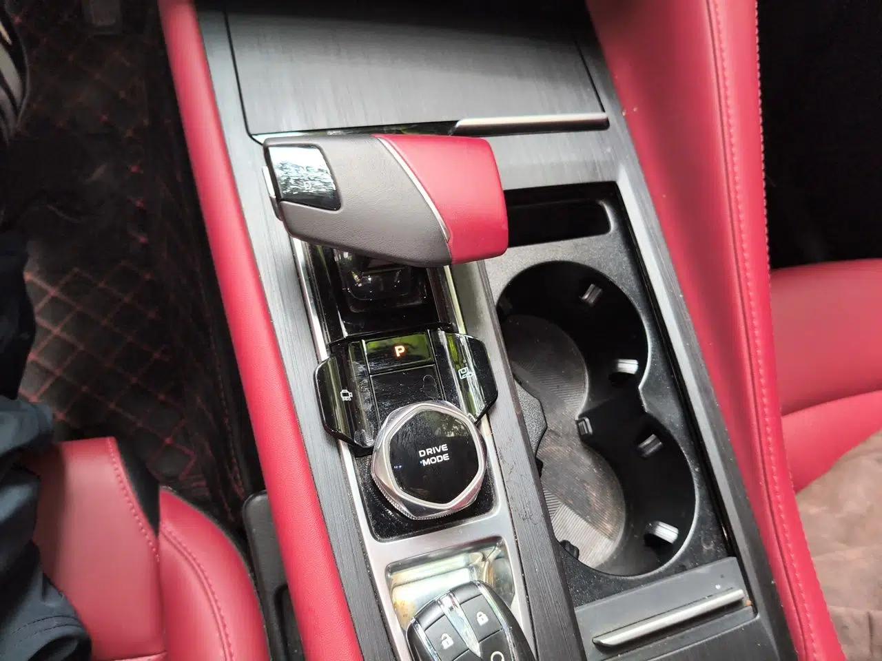 CHANGAN CS75 PLUS 2022 2nd Generation 1.5T Automatic Luxury Version — миниатюра 14