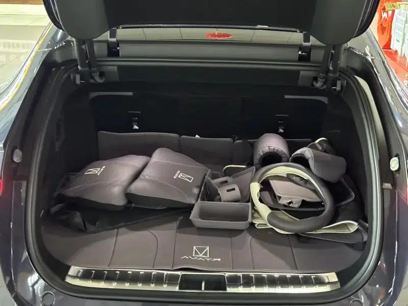 Avita 12 2025 Facelift Max Rear-Wheel Drive Extended Range — миниатюра 6