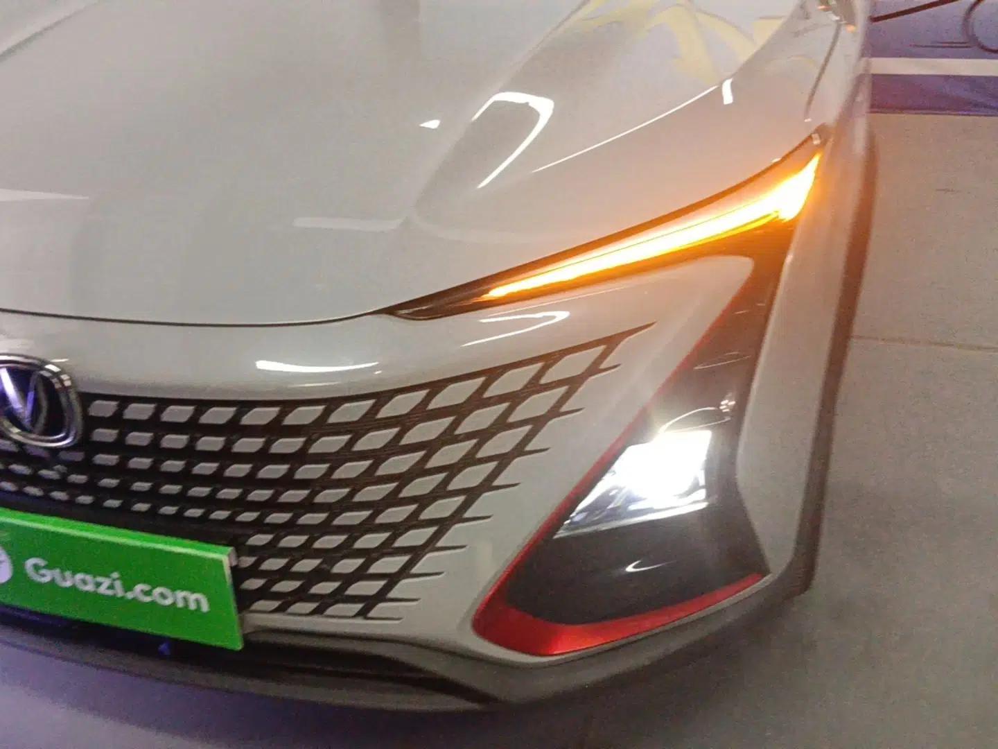 CHANGAN UNI-T 2020 1.5T Prestige Version — миниатюра 8