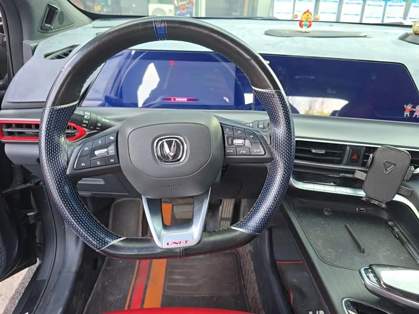 CHANGAN UNI-T 2020 1.5T Flagship Version — миниатюра 13