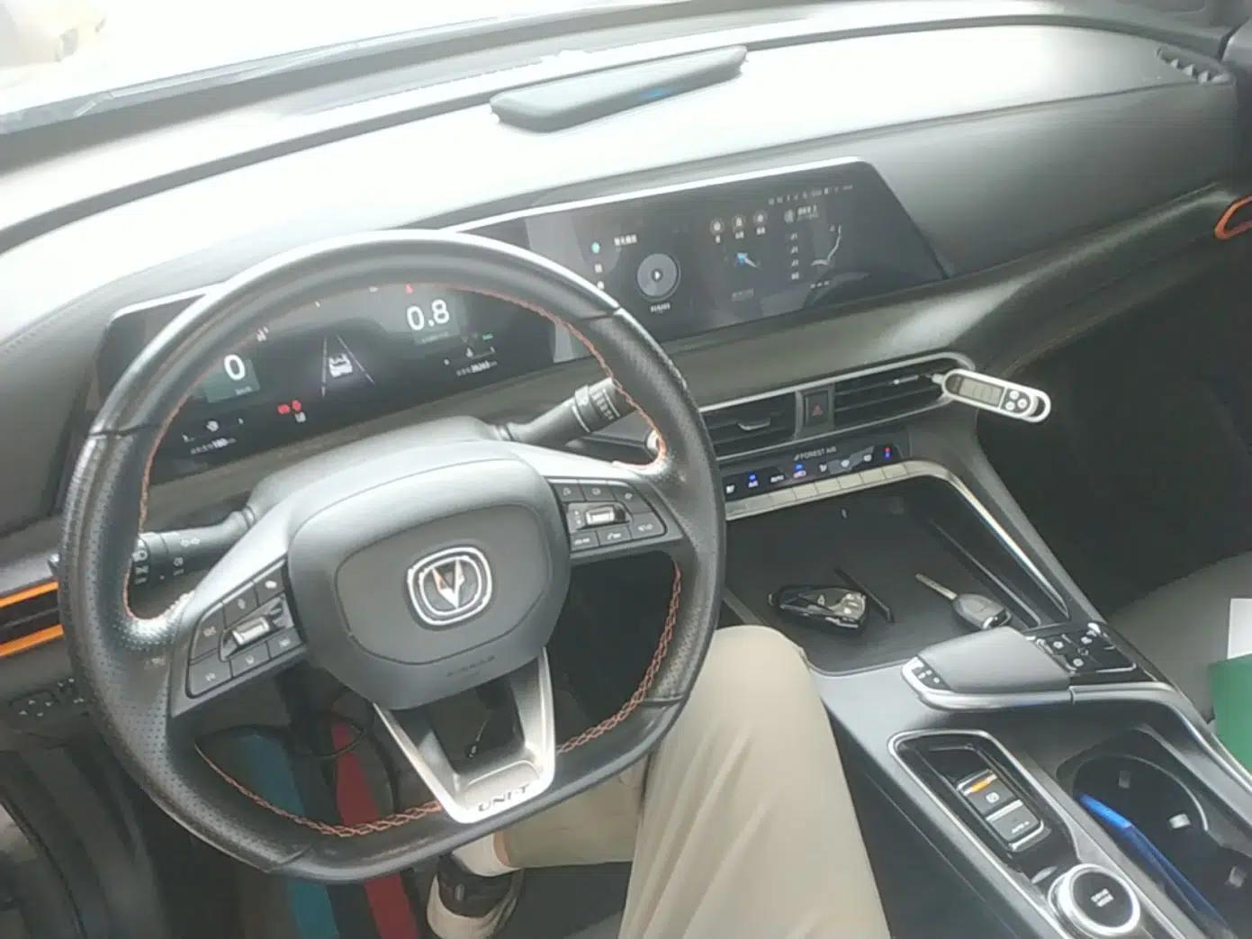 CHANGAN UNI-T 2022 1.5T Prestige Version — миниатюра 12
