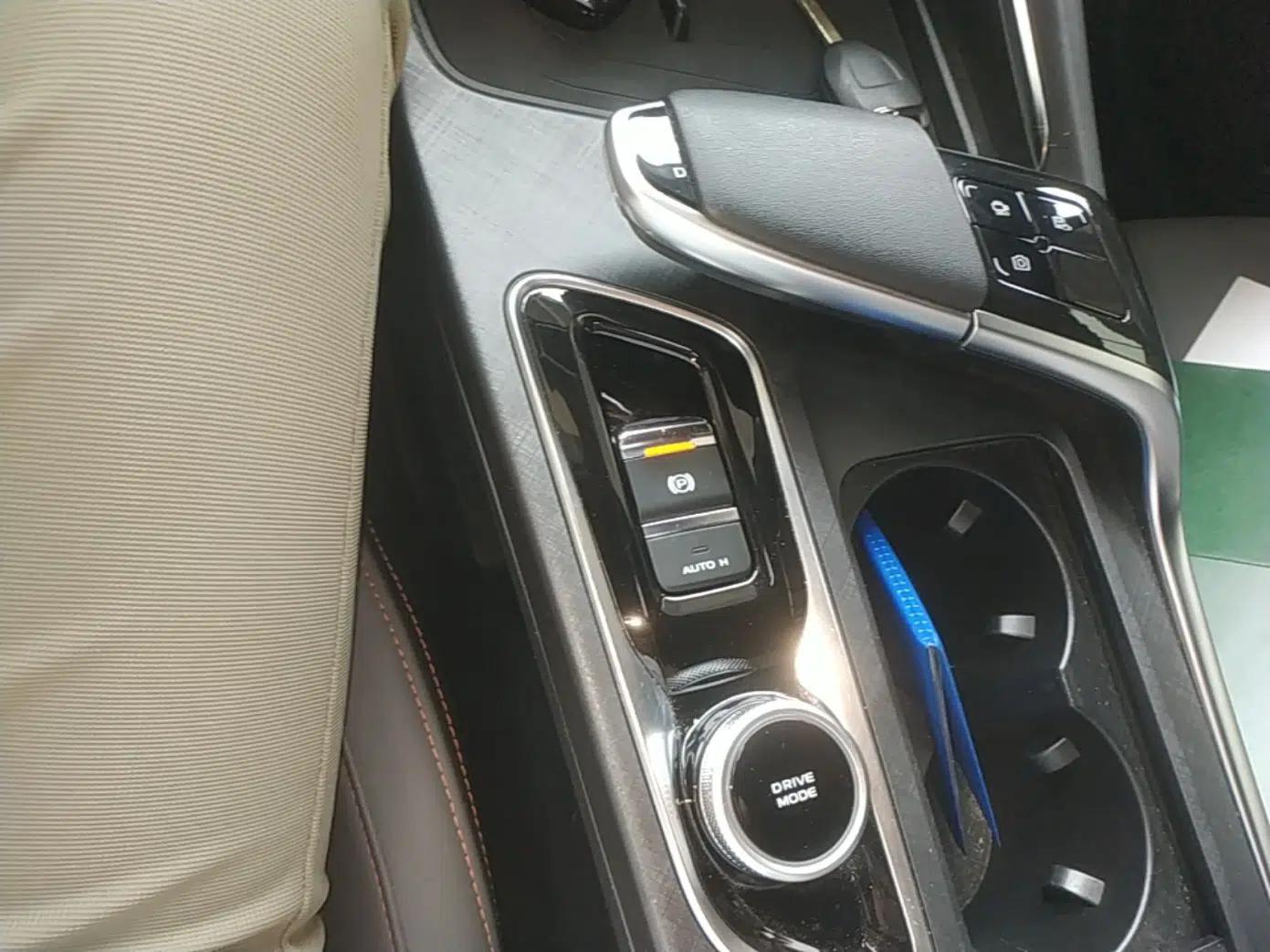 CHANGAN UNI-T 2022 1.5T Prestige Version — миниатюра 16