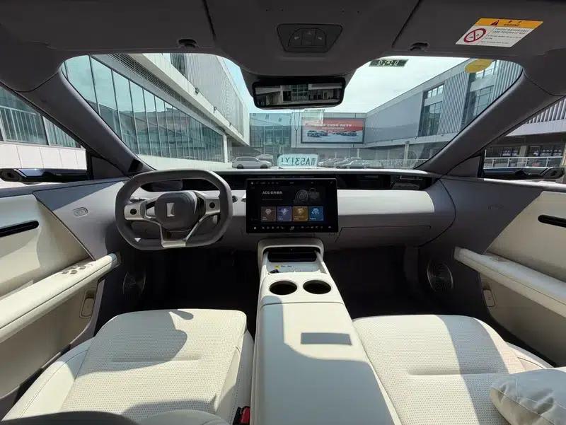 Avita 06 2025 Ultra AWD Pure Electric Edition — миниатюра 21