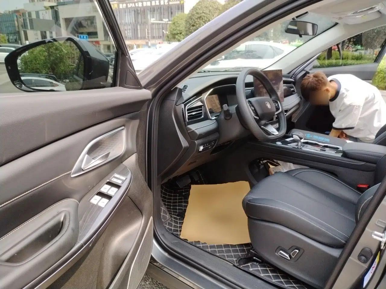 CHANGAN CS75 2026 Model PRO 1.5T DCT Comfort 5-Seater — миниатюра 16