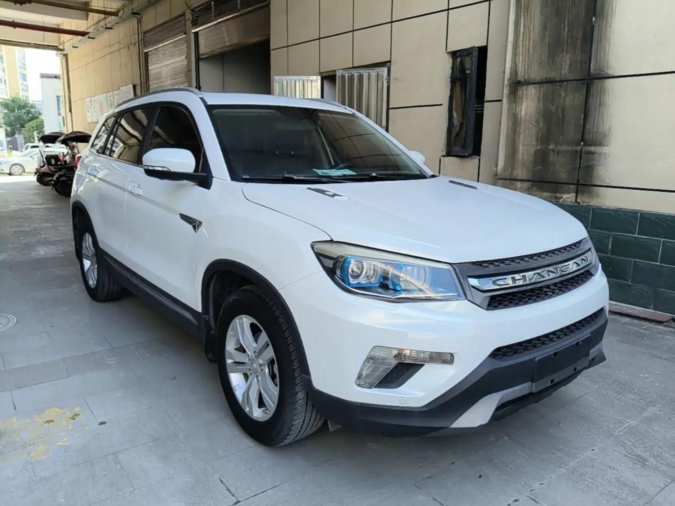 CHANGAN CS75 2016 1.8T Automatic Elite Model China V Standard — миниатюра 3