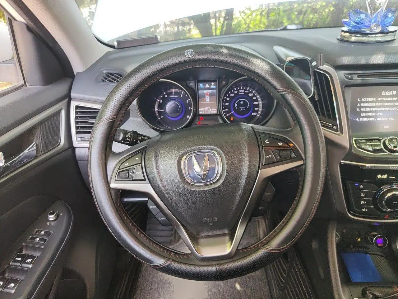 CHANGAN CS75 2016 1.5T Manual Excellence Model — миниатюра 10