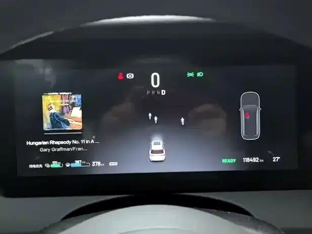 Li Auto ONE 2020 Extended Range 6-Seater — миниатюра 4