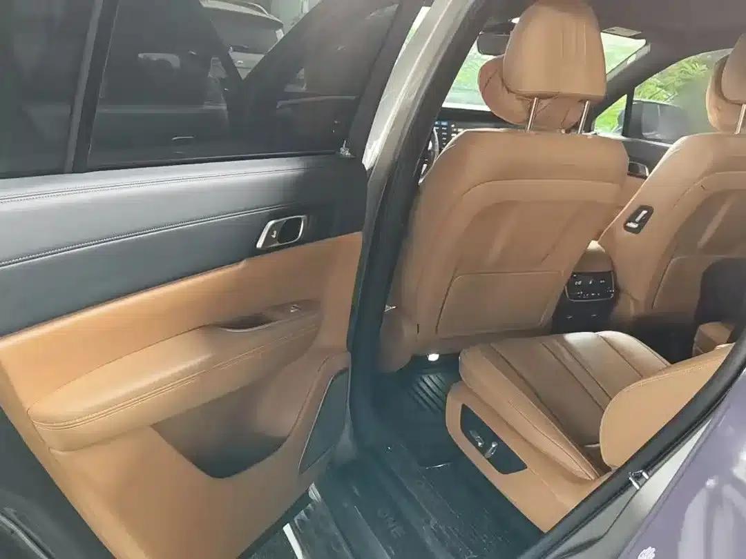 Li Auto ONE 2020 Extended Range 6-Seater — миниатюра 10