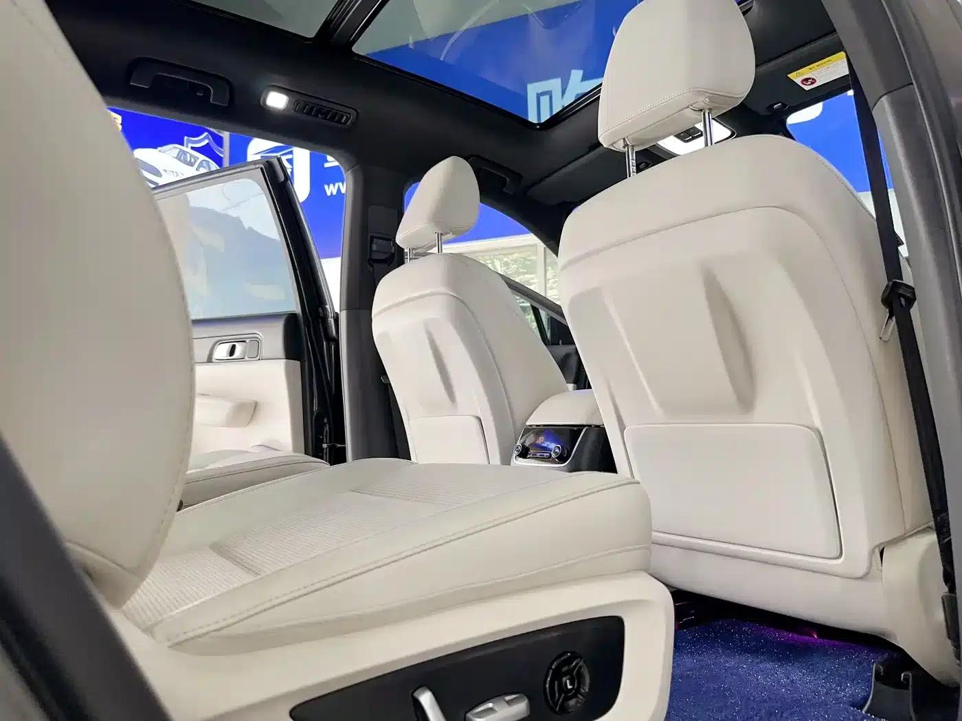 Li Auto ONE 2021 Extended Range 6-Seater — миниатюра 11