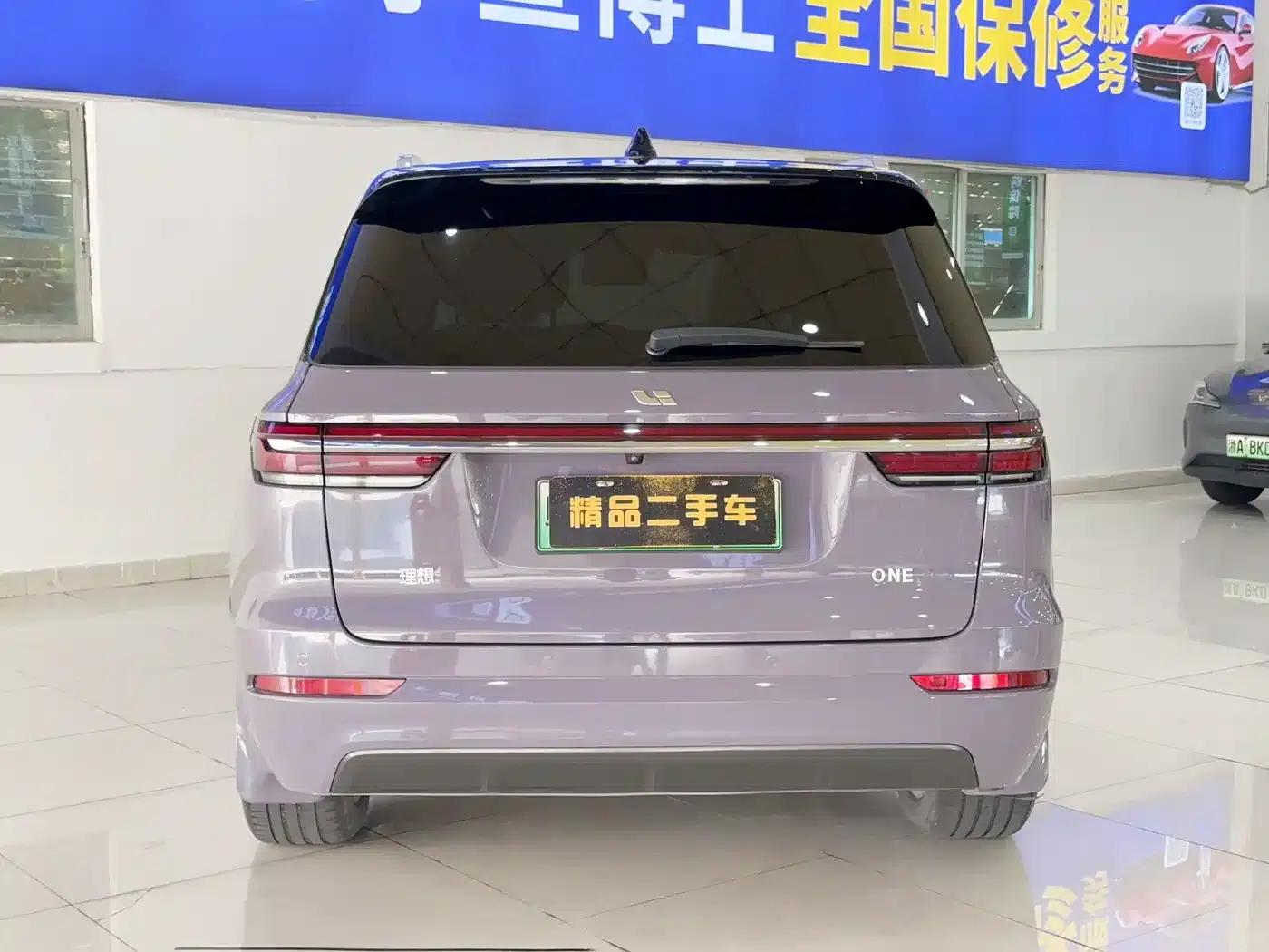 Li Auto ONE 2021 Extended Range 6-Seater — миниатюра 5
