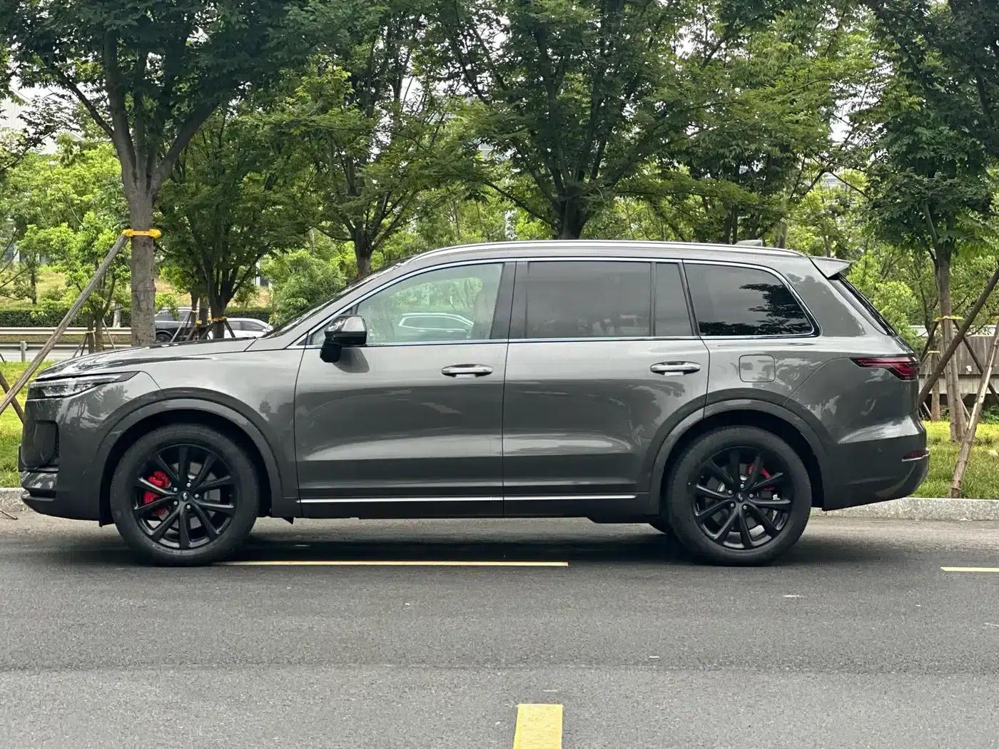 Li Auto ONE 2021 Extended Range 6-Seater — миниатюра 3