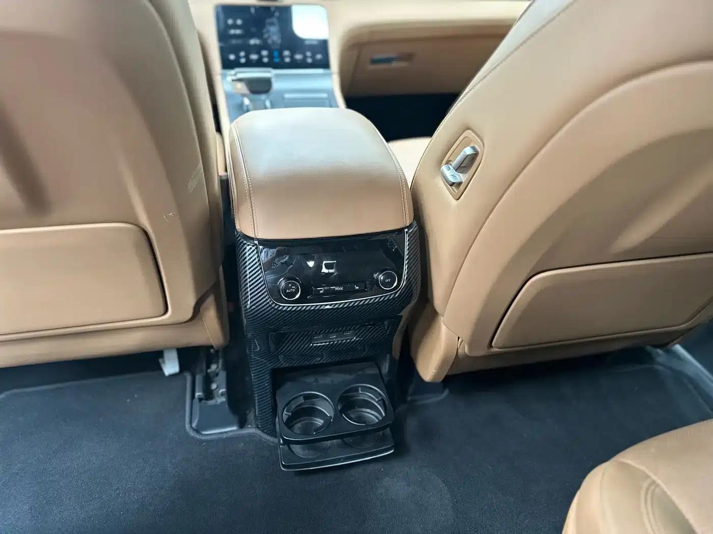 Li Auto ONE 2021 Extended Range 6-Seater — миниатюра 8