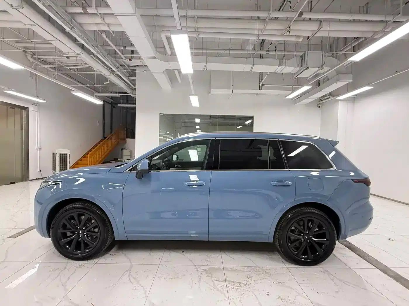 Li Auto ONE 2021 Extended Range 6-Seater — миниатюра 3