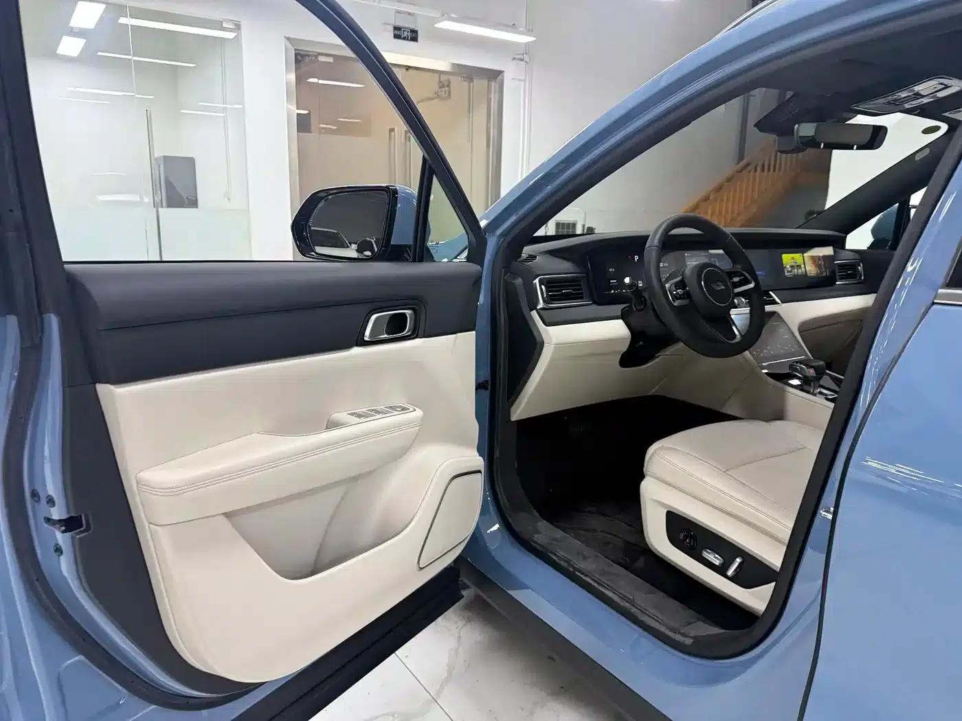 Li Auto ONE 2021 Extended Range 6-Seater — миниатюра 8
