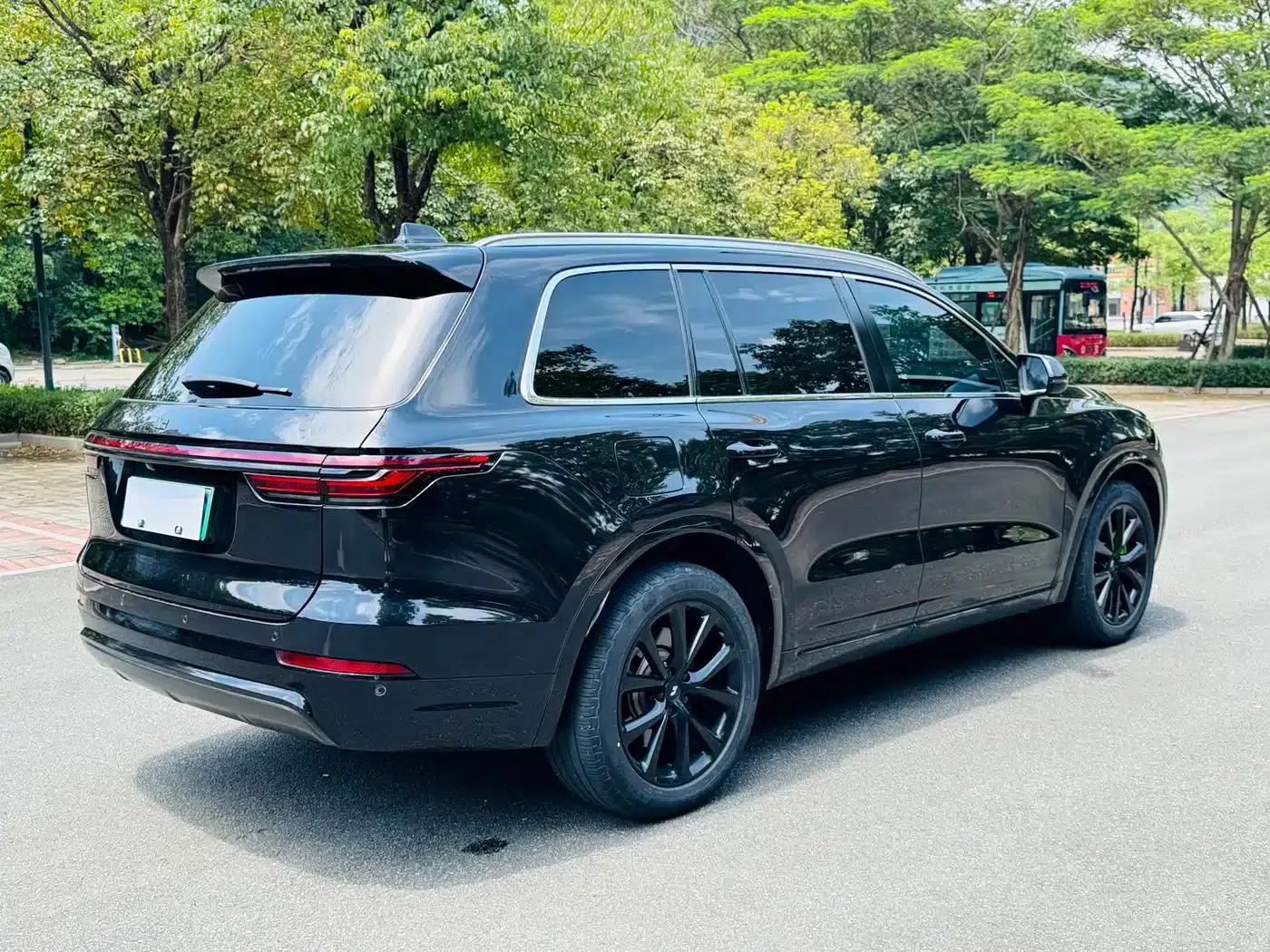 Li Auto ONE 2020 Extended Range 6-Seater — миниатюра 9