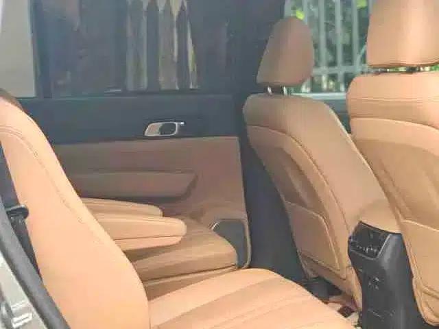 Li Auto ONE 2020 Extended Range 6-Seater — миниатюра 7